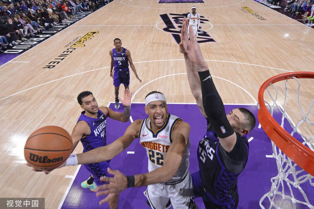 支球队在比 支球队在比