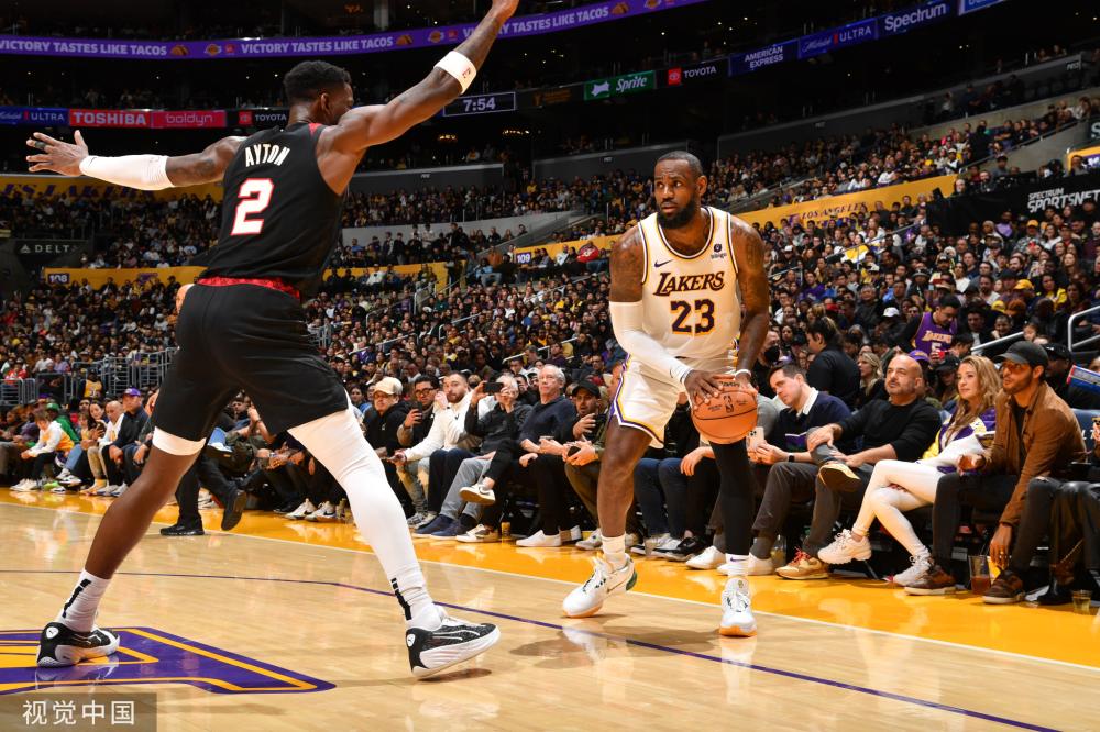 在巴萨一线 在巴萨一线