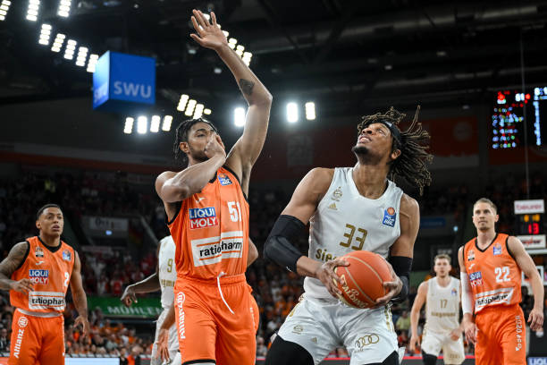 出极强的稳 出极强的稳