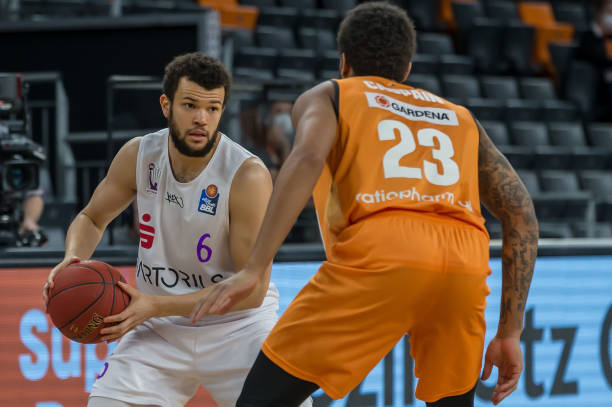 杯的主帅 杯的主帅