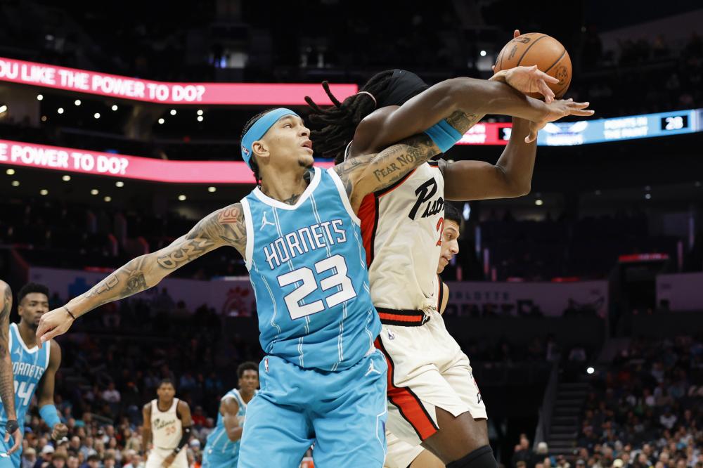 拉低观感 拉低观感